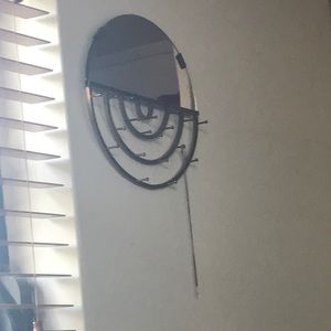 mirror and necklace holder